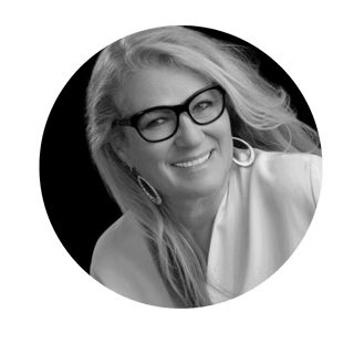 Cathy Round Headshot